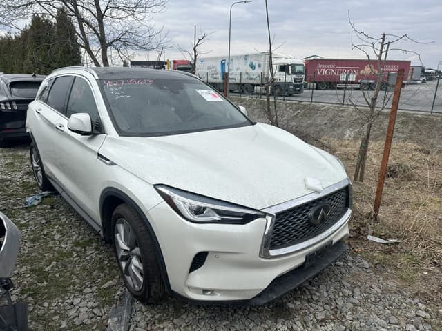 INFINITI QX50 ESSENTIAL 2021 - 2