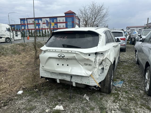 INFINITI QX50 ESSENTIAL 2021 - 3