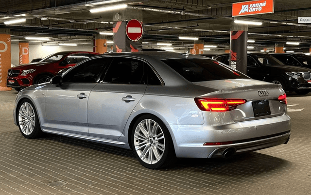 AUDI A4 PREMIUM PLUS 2018 - 7