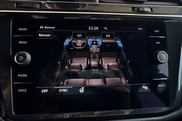 VOLKSWAGEN TIGUAN SEL PREMIUM 2018 - 17