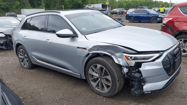 AUDI E-TRON PREMIUM PLUS 2020 - 2